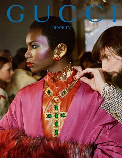 gucci ad spread